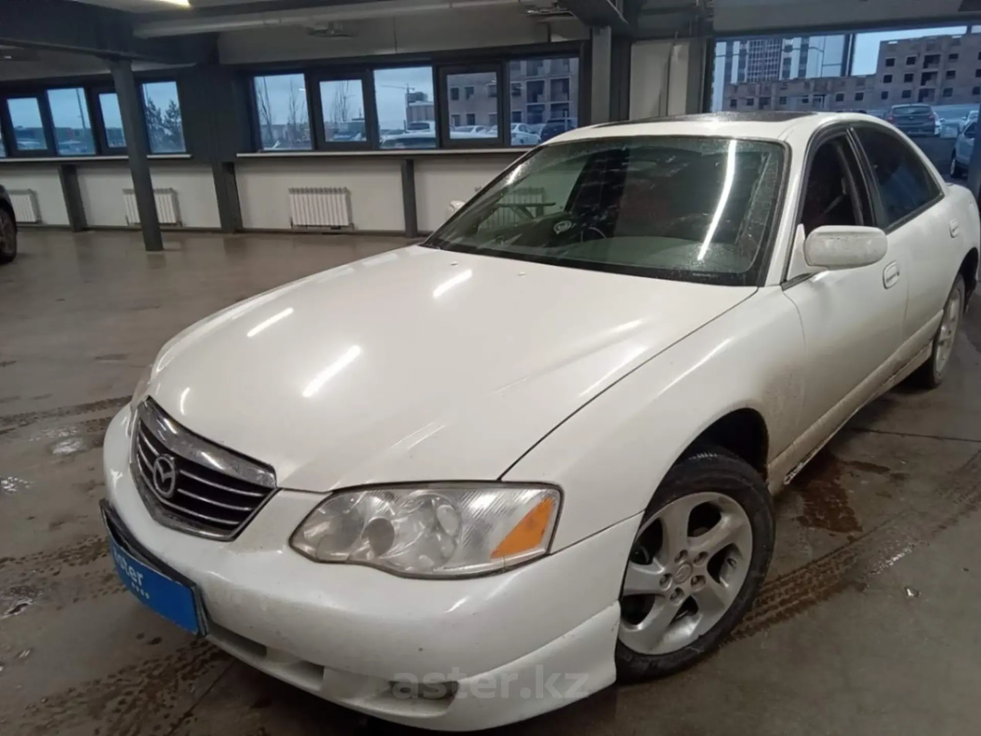 Mazda Millenia 2001