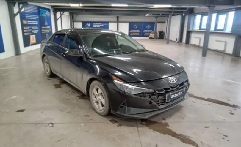 Hyundai Elantra 2020 года за 9 800 000 тг. в Астана фото 3