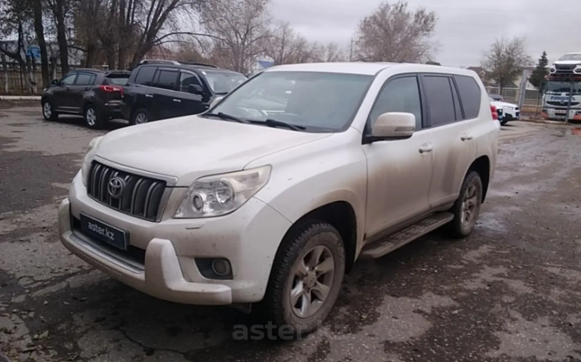 Toyota Land Cruiser Prado 2011