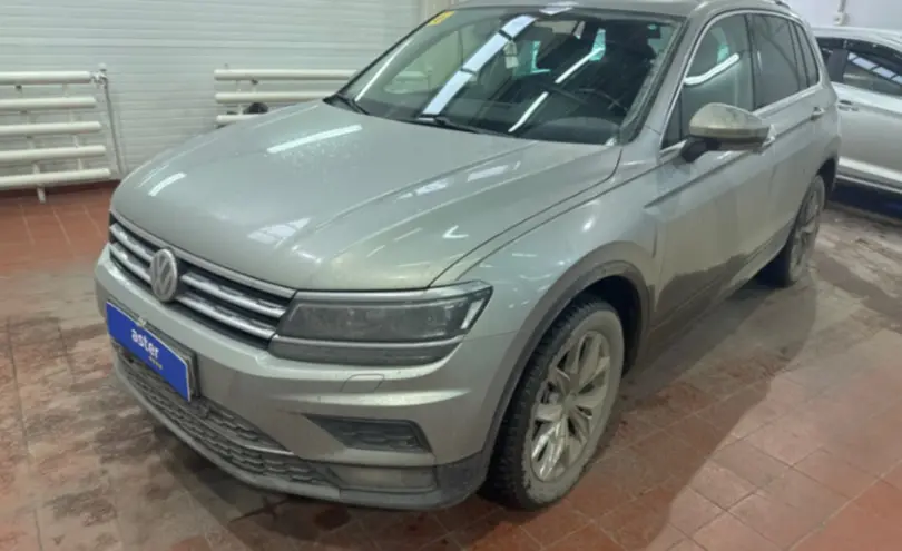 Volkswagen Tiguan 2018 года за 12 000 000 тг. в Астана