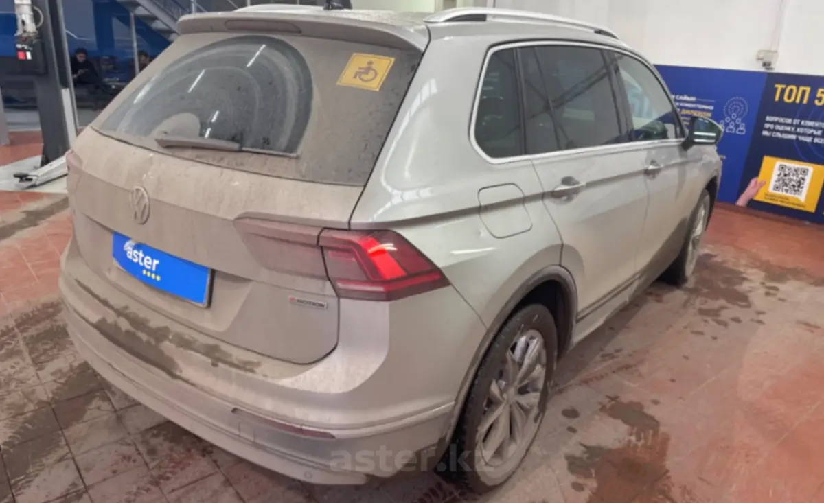 Купить Volkswagen Tiguan 2018 года в Астане, цена 12000000 тенге. Продажа Volkswagen Tiguan в Астане - Aster.kz. №c1128857 Volkswagen Tiguan 2018 года за 12 000 000 тг. в Астана - фото 4