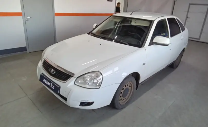 LADA (ВАЗ) Priora 2013 года за 3 000 000 тг. в Уральск