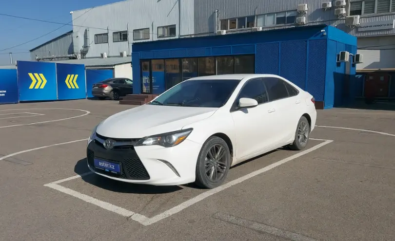 Toyota Camry 2017 года за 9 500 000 тг. в Алматы