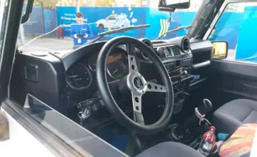 Land Rover Defender 2008 года за 14 000 000 тг. в Алматы фото 5