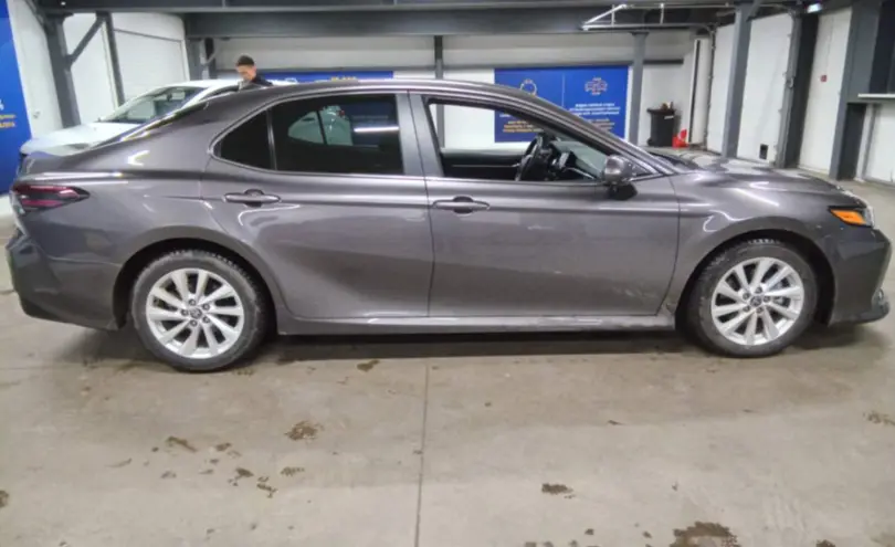 Toyota Camry 2022 года за 14 700 000 тг. в Астана фото 4