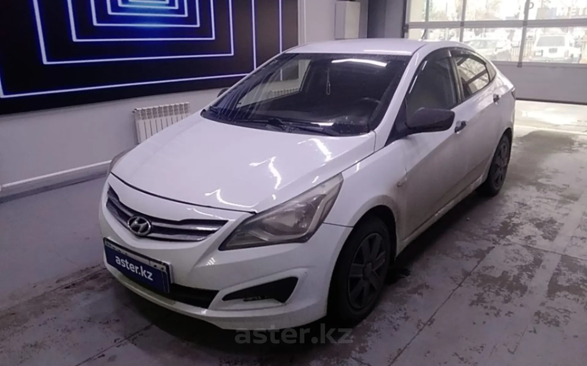 Hyundai Accent 2015