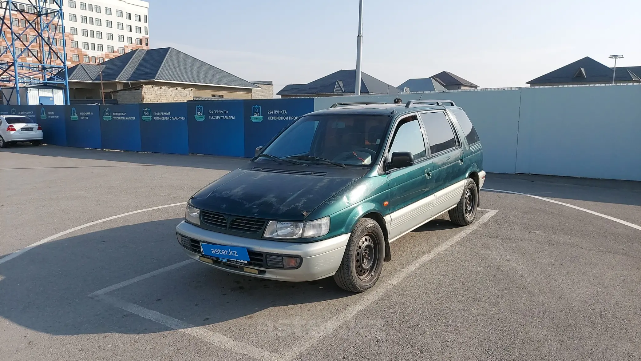 Mitsubishi Space Wagon 1998