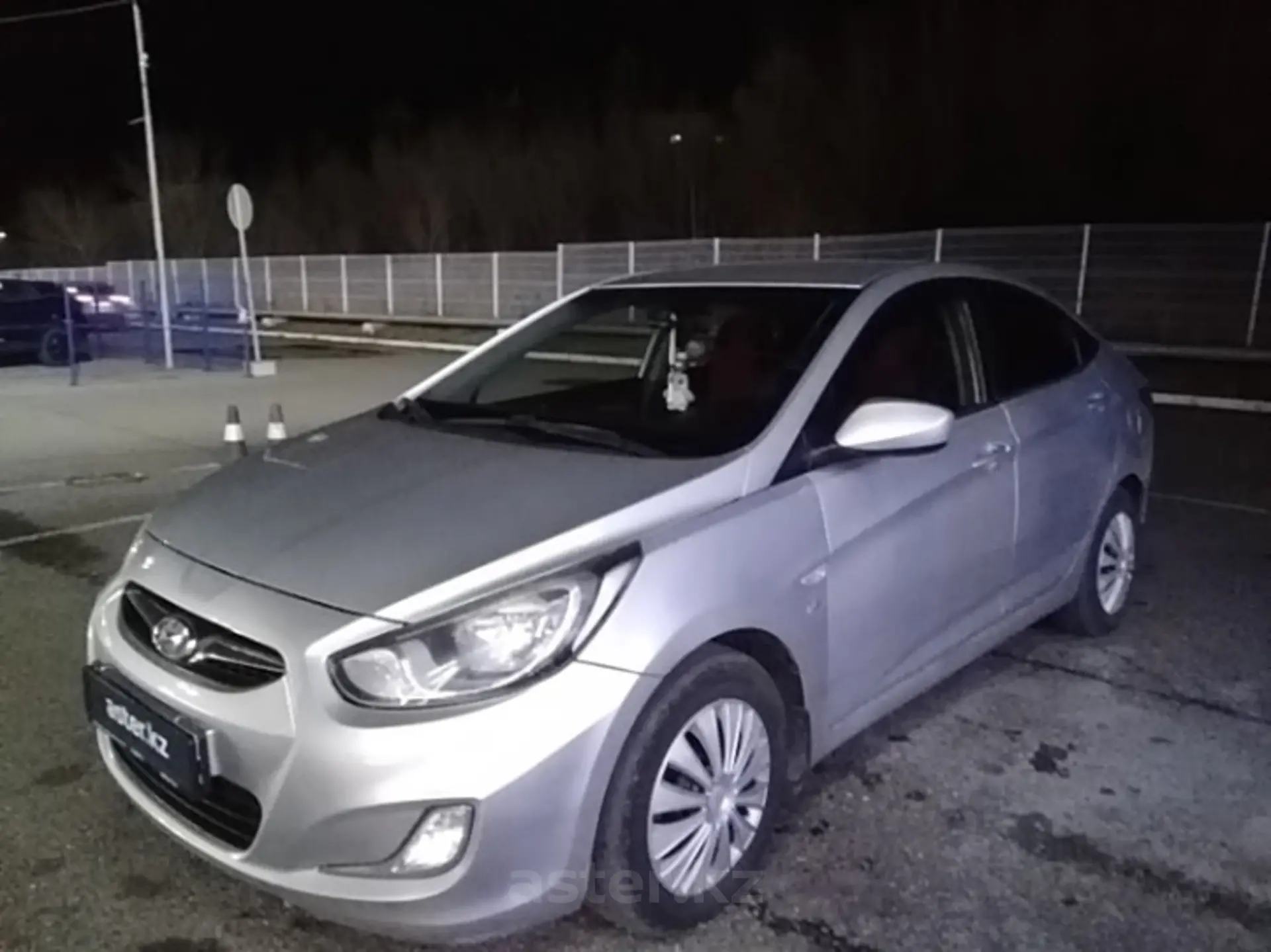 Hyundai Accent 2011