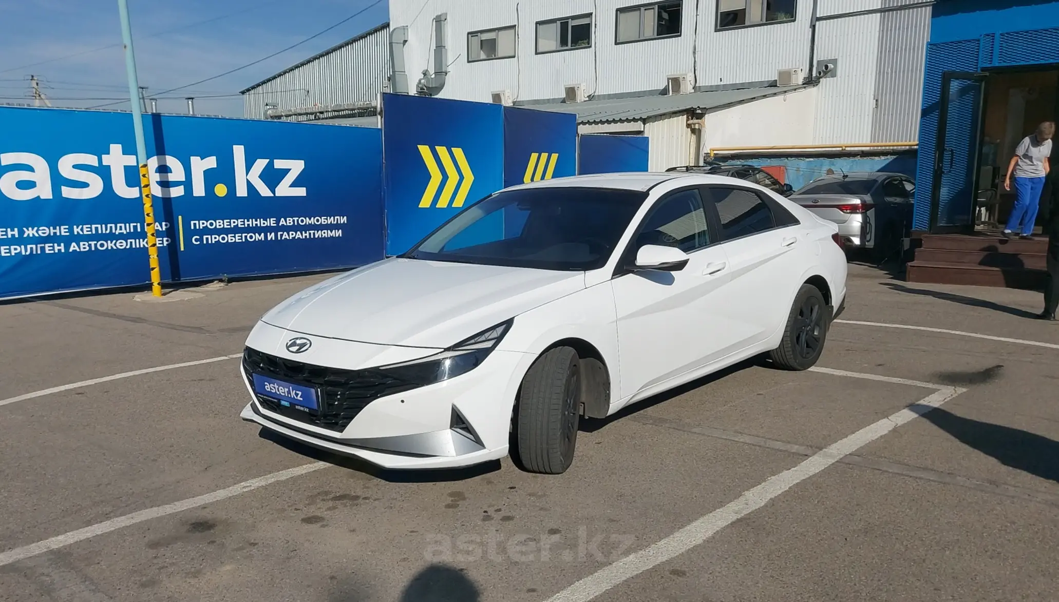 Hyundai Elantra 2022