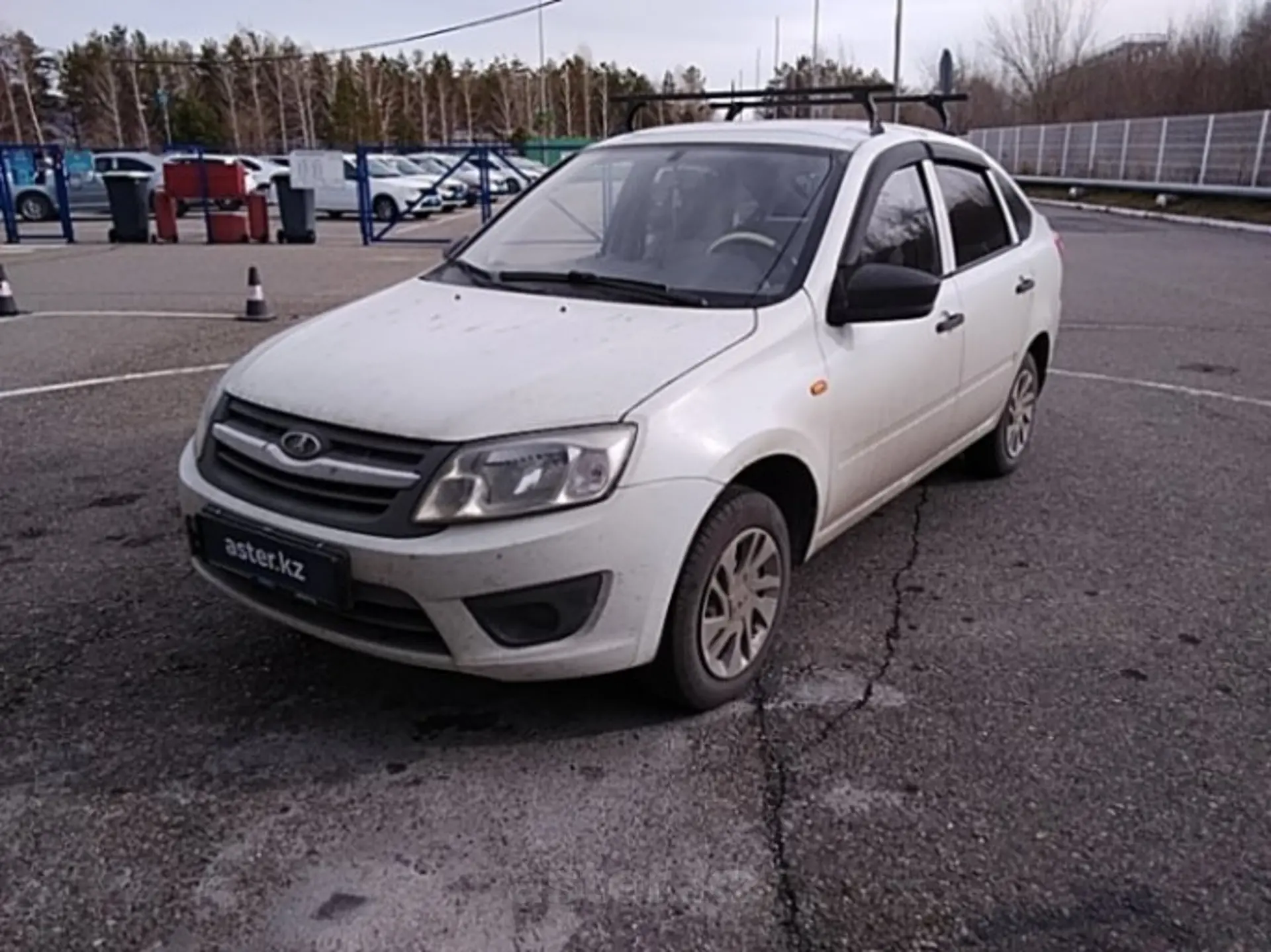 LADA (ВАЗ) Granta 2015