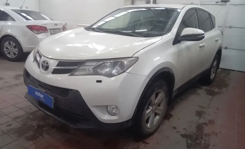 Toyota RAV4 2014 года за 8 500 000 тг. в Астана