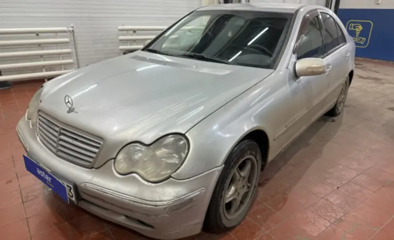 Mercedes-Benz C-Класс 2003 года за 3 300 000 тг. в Астана