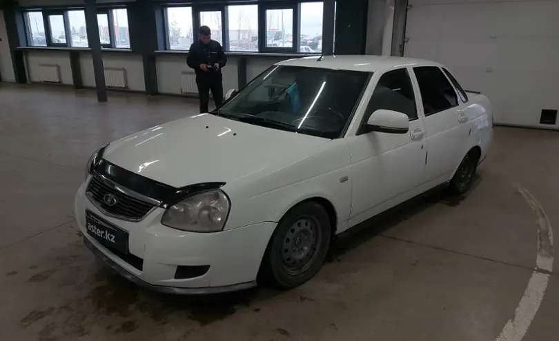 LADA (ВАЗ) Priora 2014 года за 2 000 000 тг. в Астана