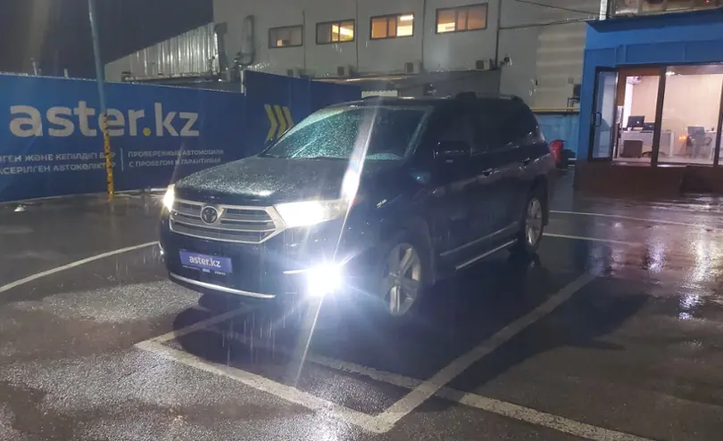 Toyota Highlander 2011 года за 12 500 000 тг. в Алматы