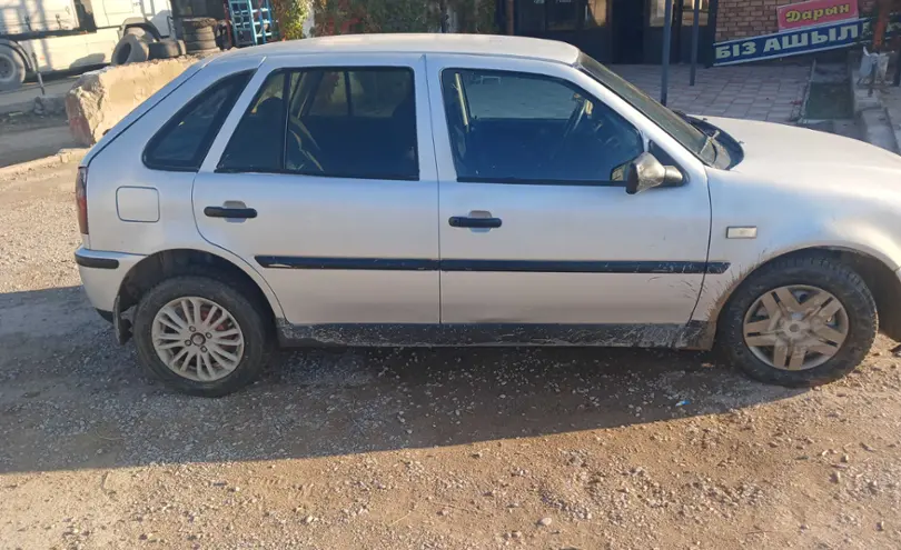 Volkswagen Gol 2005 года за 850 000 тг. в Шымкент