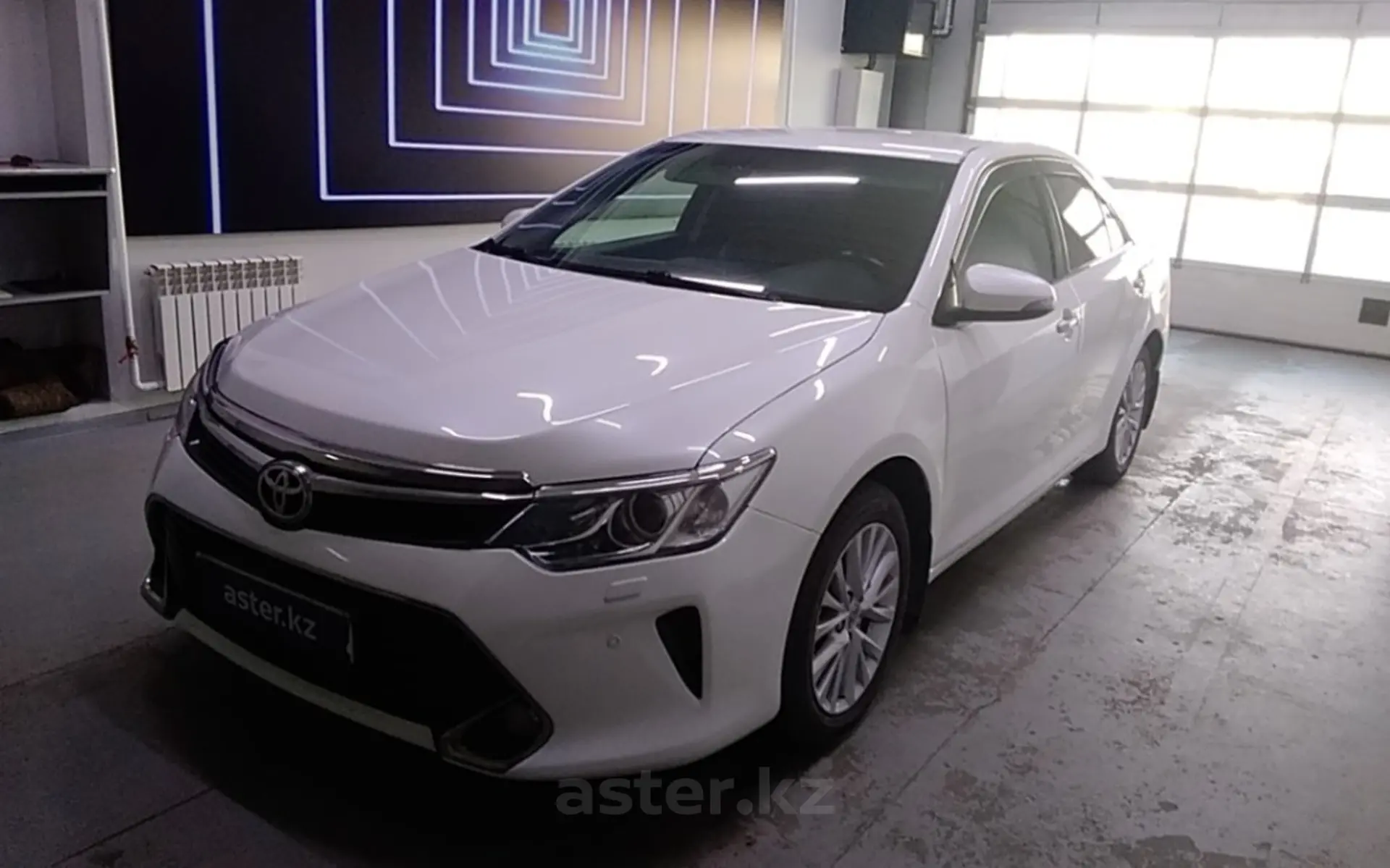 Toyota Camry 2015