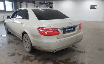 Mercedes-Benz E-Класс 2011 года за 8 000 000 тг. в Астана фото 4