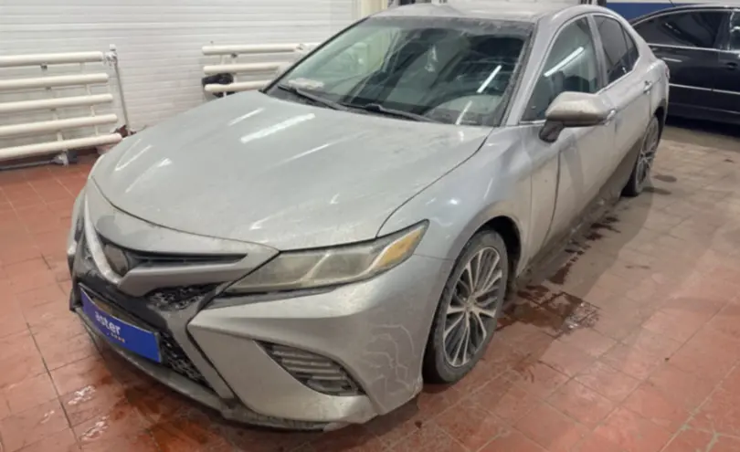 Toyota Camry 2020 года за 9 500 000 тг. в Астана