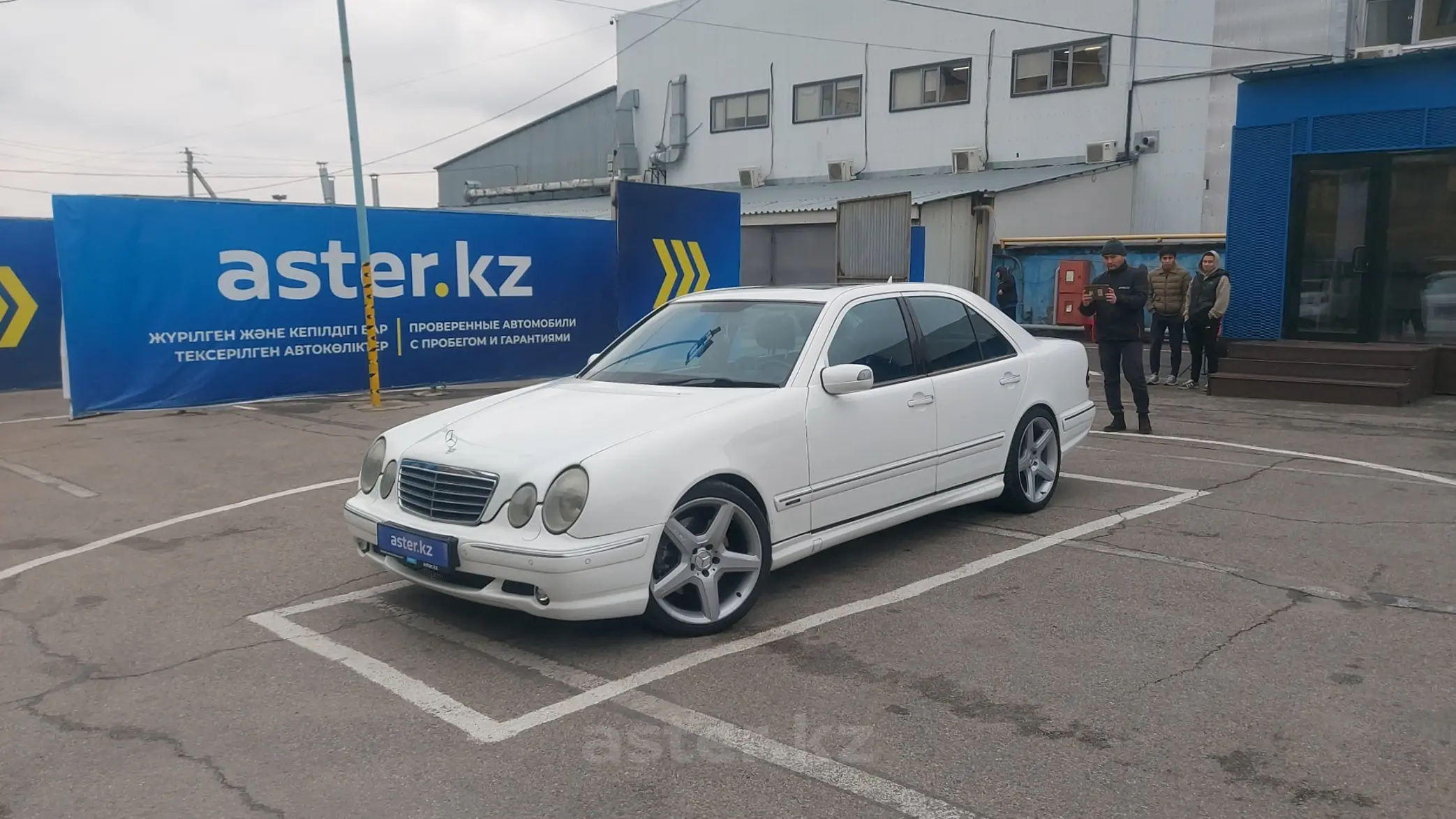 Mercedes-Benz E-Класс AMG 2001