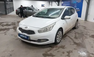 Kia Ceed 2014 года за 5 800 000 тг. в Астана фото 1