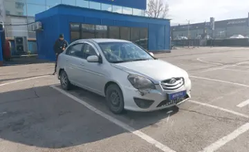 Hyundai Verna 2010 года за 2 500 000 тг. в Алматы фото 2