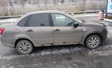 LADA (ВАЗ) Granta 2019 года за 4 000 000 тг. в Усть-Каменогорск фото 4