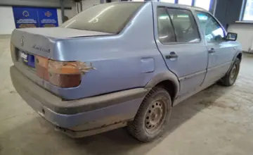 Volkswagen Vento 1993 года за 700 000 тг. в Астана