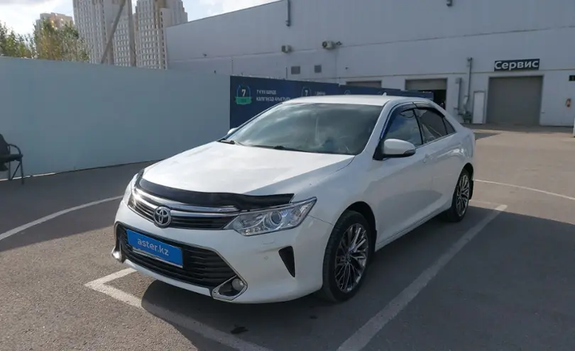 Toyota Camry 2015 года за 11 300 000 тг. в Шымкент