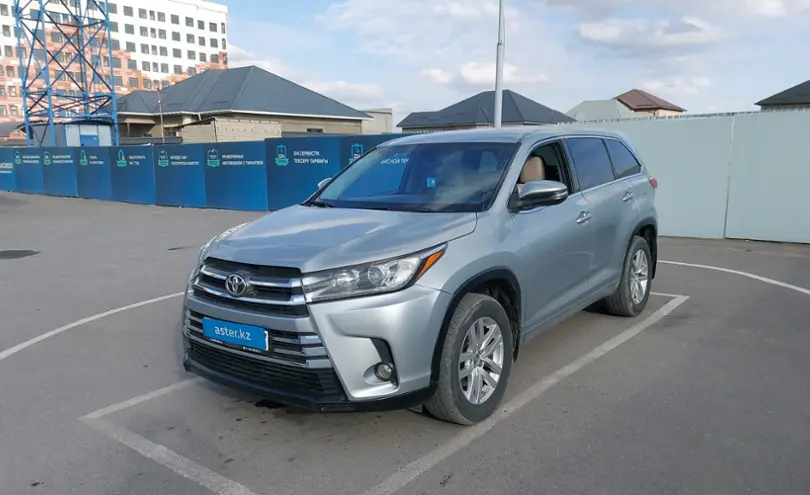 Toyota Highlander 2015 года за 16 000 000 тг. в Шымкент