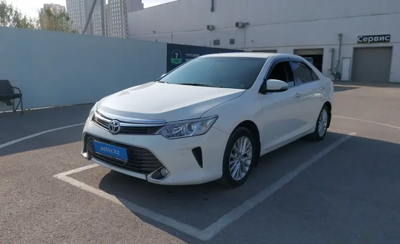 Toyota Camry 2015 года за 12 000 000 тг. в Шымкент