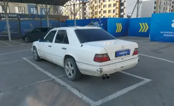 Mercedes-Benz E-Класс 1994 года за 3 000 000 тг. в Алматы фото 4