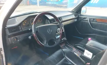 Mercedes-Benz E-Класс 1994 года за 3 000 000 тг. в Алматы фото 5