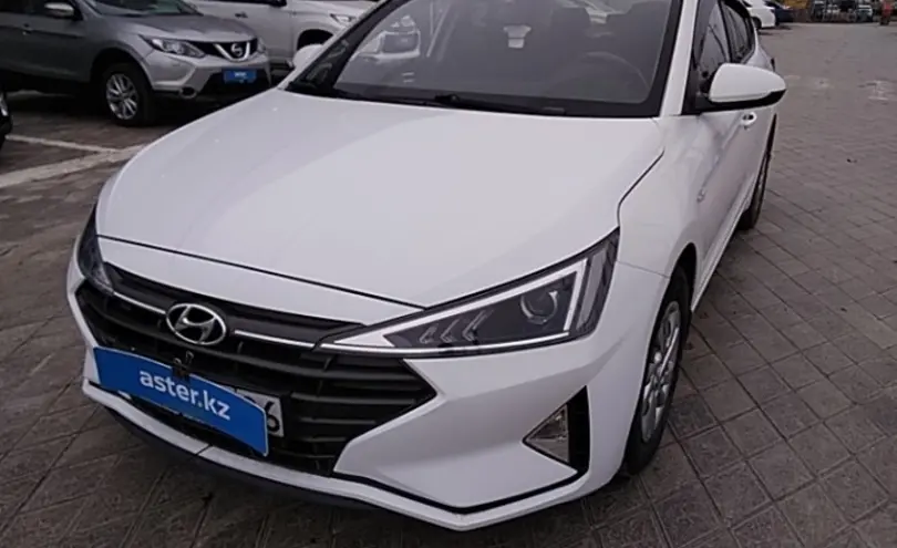 Hyundai Elantra 2019 года за 9 000 000 тг. в Атырау