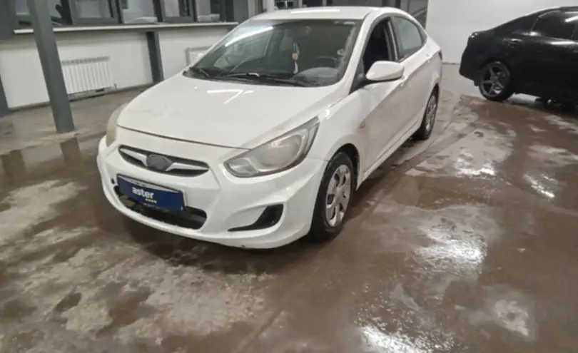 Hyundai Accent 2014 года за 3 500 000 тг. в Астана