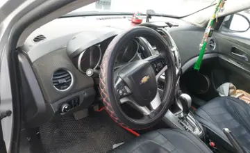 Chevrolet Cruze 2013 года за 3 700 000 тг. в Шымкент фото 5