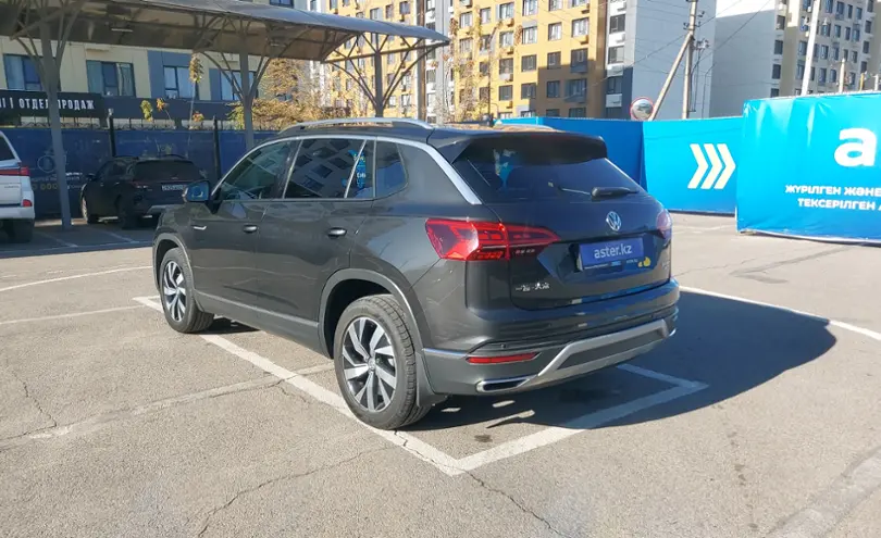 Volkswagen Tiguan 2020 года за 14 000 000 тг. в Алматы фото 4