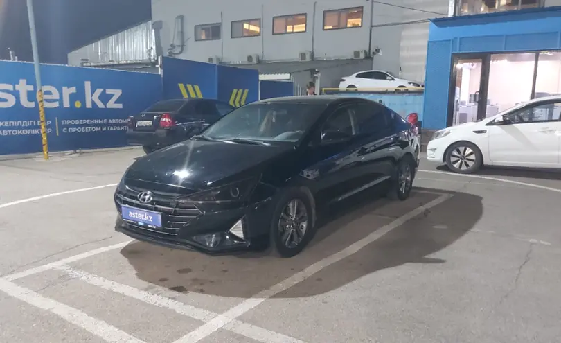 Hyundai Elantra 2019 года за 6 800 000 тг. в Алматы