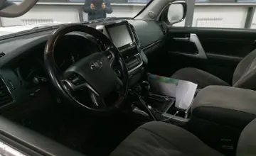 Toyota Land Cruiser 2019 года за 39 000 000 тг. в Астана фото 5