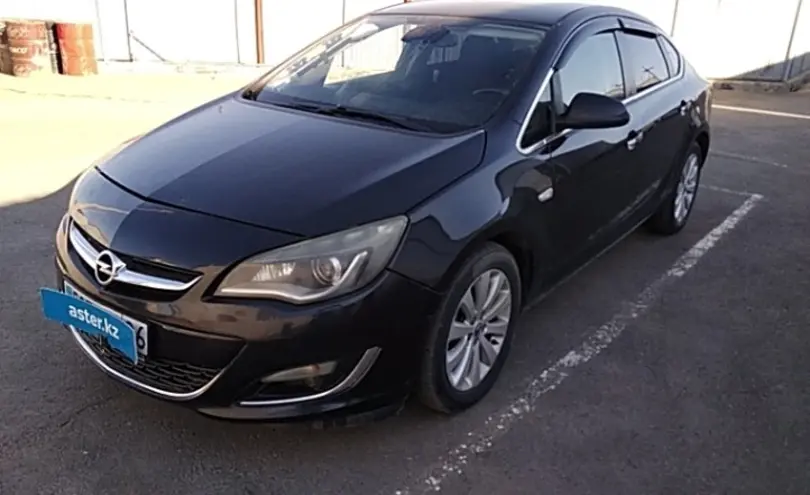 Opel Astra 2012 года за 3 000 000 тг. в Атырау