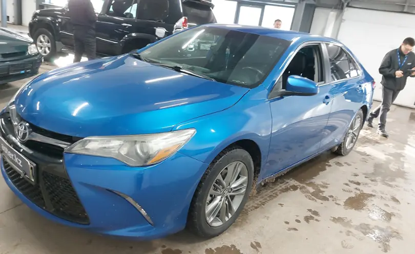 Toyota Camry 2016 года за 9 500 000 тг. в Астана