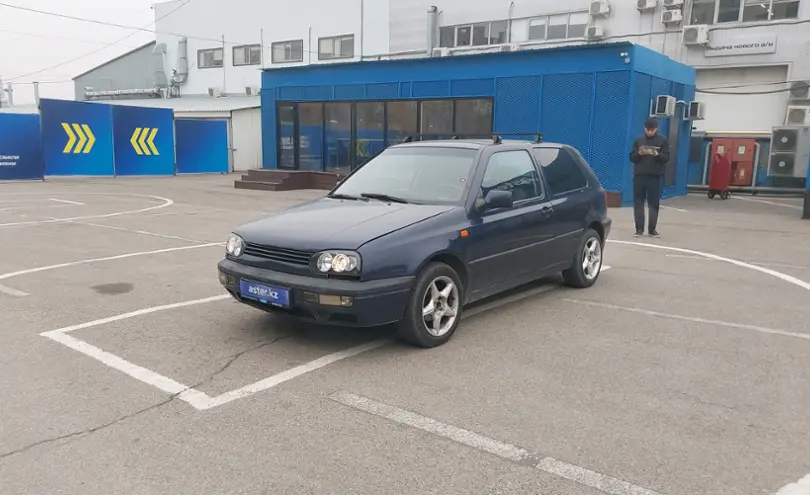 Volkswagen Golf 1994 года за 1 500 000 тг. в Алматы