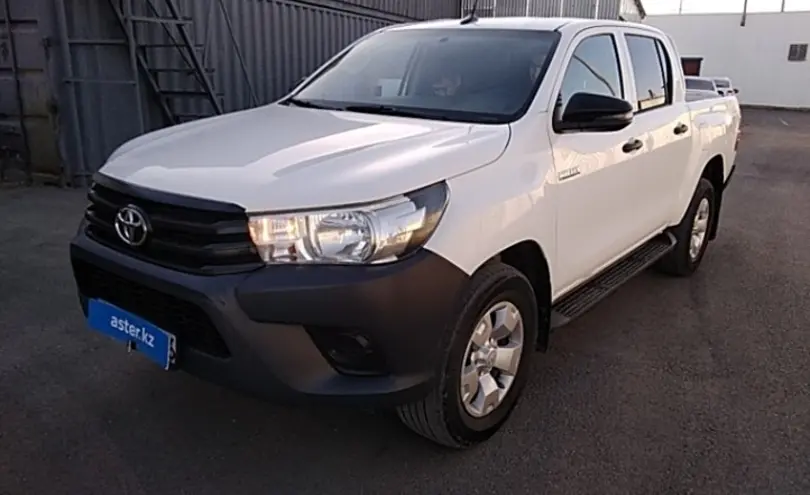 Toyota Hilux 2018 года за 13 000 000 тг. в Атырау