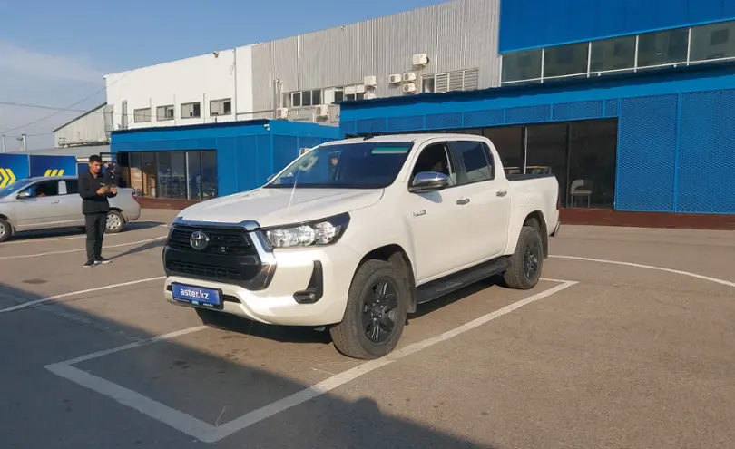 Toyota Hilux 2022 года за 23 000 000 тг. в Алматы