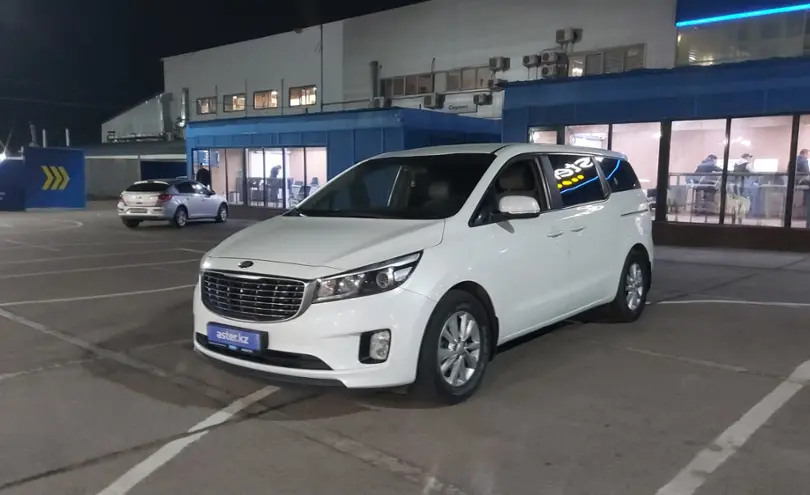 Kia Carnival 2017 года за 12 800 000 тг. в Алматы