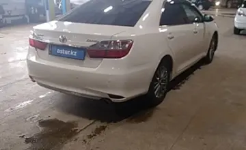 Toyota Camry 2017 года за 10 000 000 тг. в Караганда