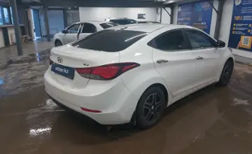 Hyundai Elantra 2015 года за 7 500 000 тг. в Астана фото 3