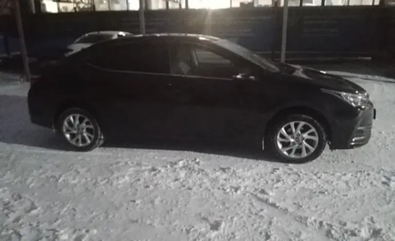 Toyota Corolla 2018 года за 8 500 000 тг. в Караганда фото 4