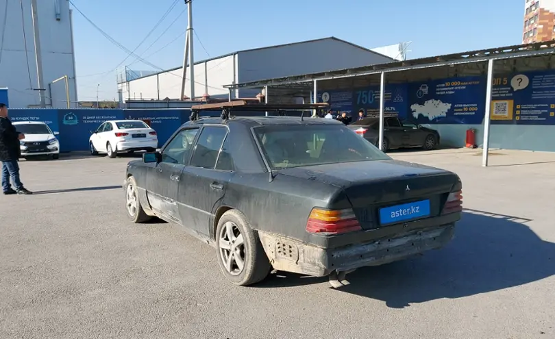 Mercedes-Benz E-Класс 1993 года за 2 000 000 тг. в Шымкент фото 4