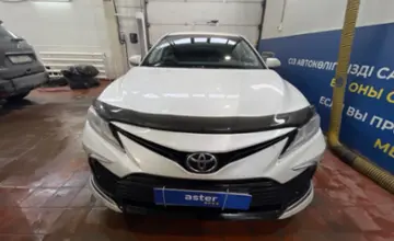 Toyota Camry 2021 года за 14 000 000 тг. в Астана фото 2