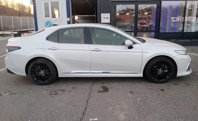 Toyota Camry 2023 года за 27 000 000 тг. в Усть-Каменогорск фото 4
